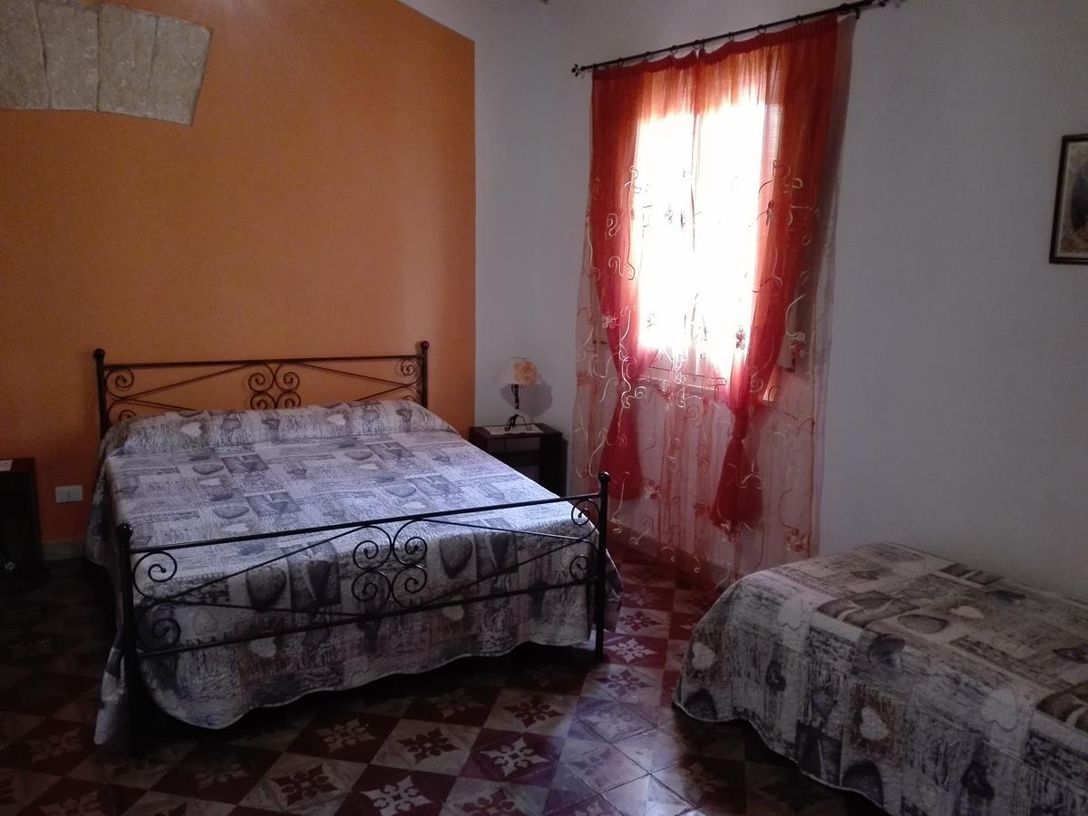 Le Case Di Zia Palma Custonaci Luaran gambar